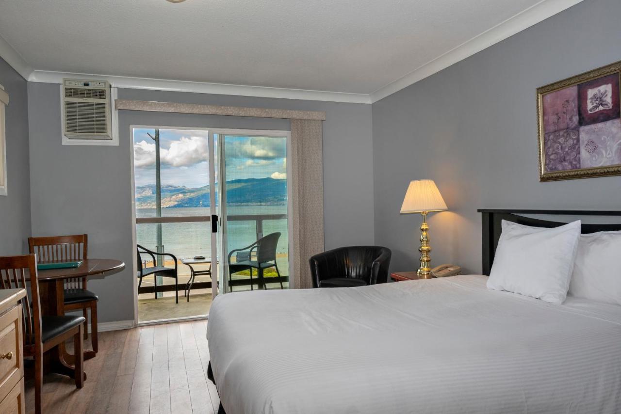 Tiki Shores Inn & Suites Penticton Esterno foto